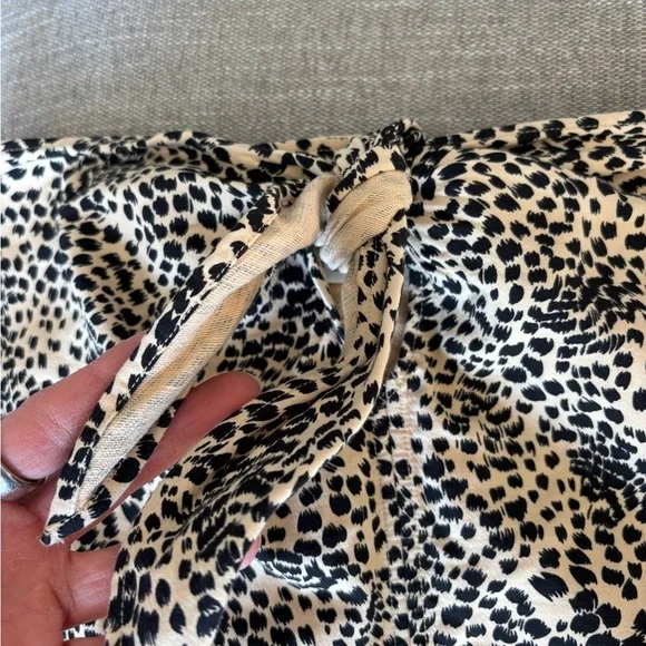 & Other Stories Paris Atelier Animal Print Midi Skirt Tie front slit 4 - Picture 5 of 10